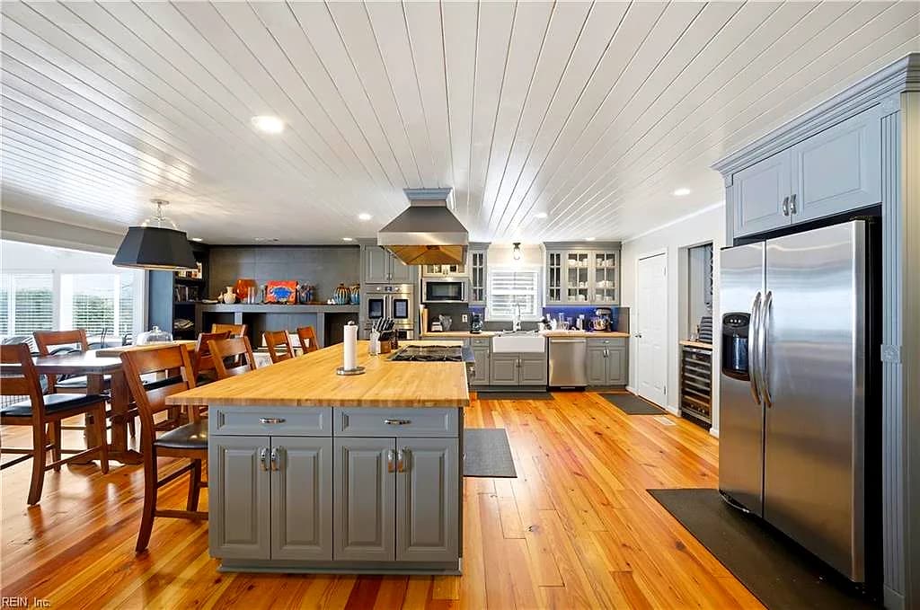 14 Eagle Point RD, HAMPTON VA 23669 thumb 6