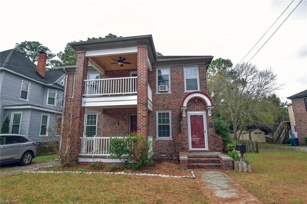 201 Park RD #B, SUFFOLK VA 23434 - Photo 2