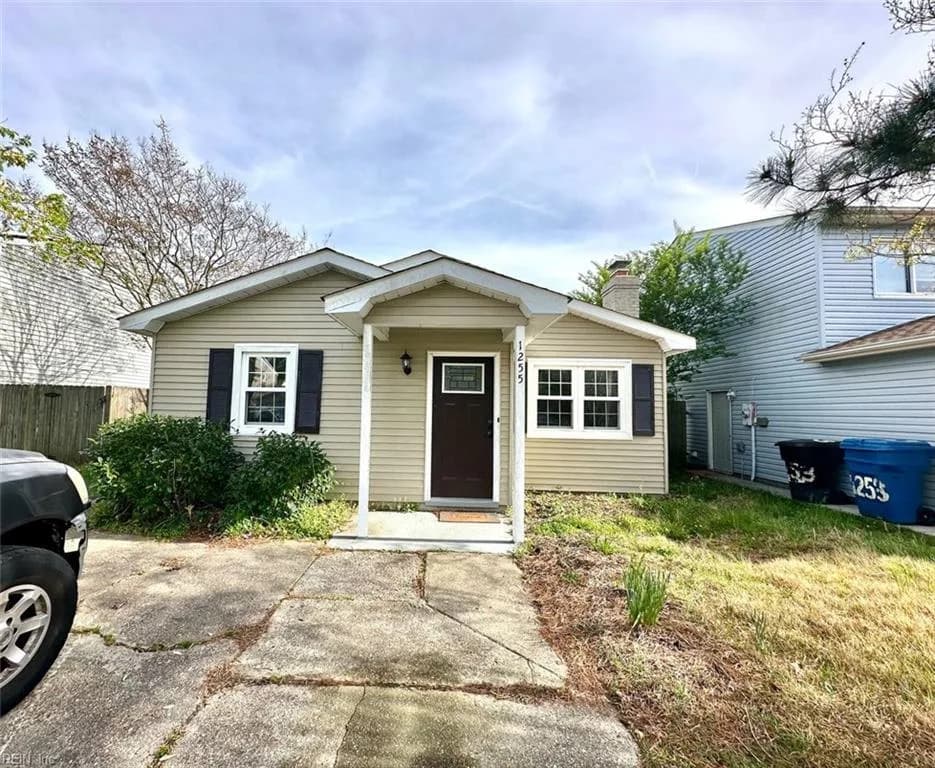 1255 New Land DR, VIRGINIA BEACH VA 23453 - Main photo