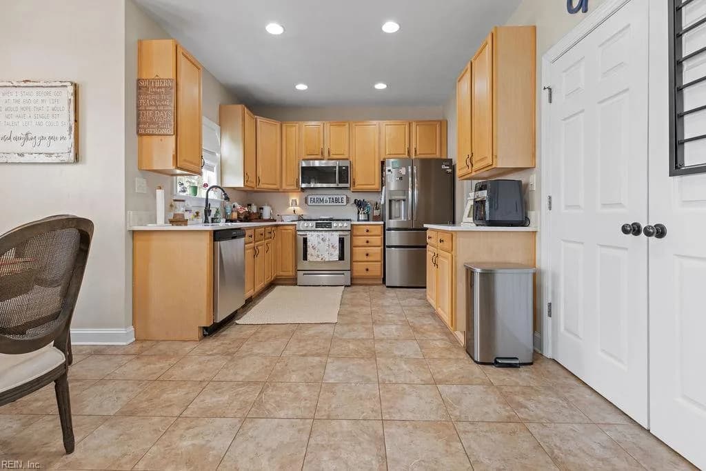 23546 Indian Town RD, COURTLAND VA 23837 thumb 11