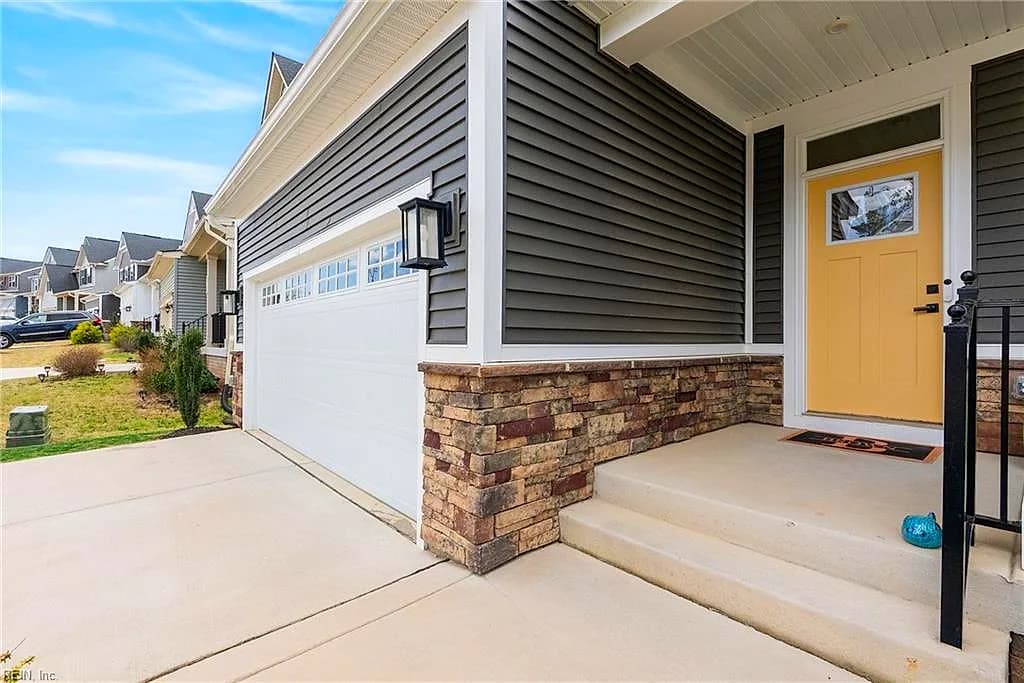 9733 Goldenrod CT, TOANO VA 23168 - Photo 4