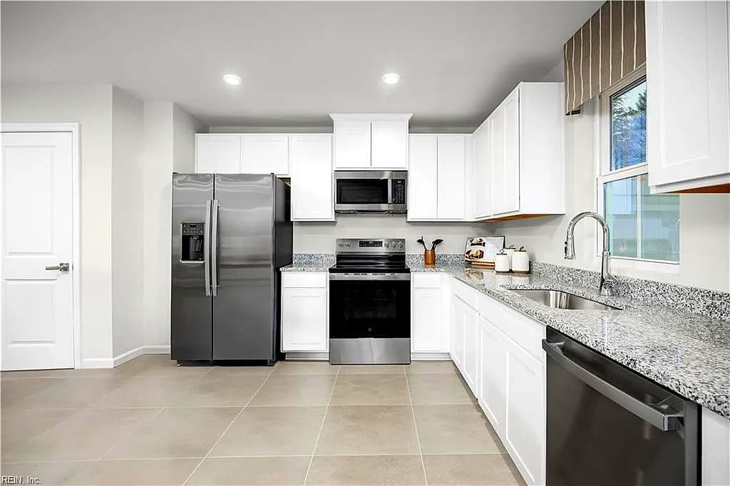 3305 Penguin CIR, ELIZABETHCITY NC 27909 thumb 8