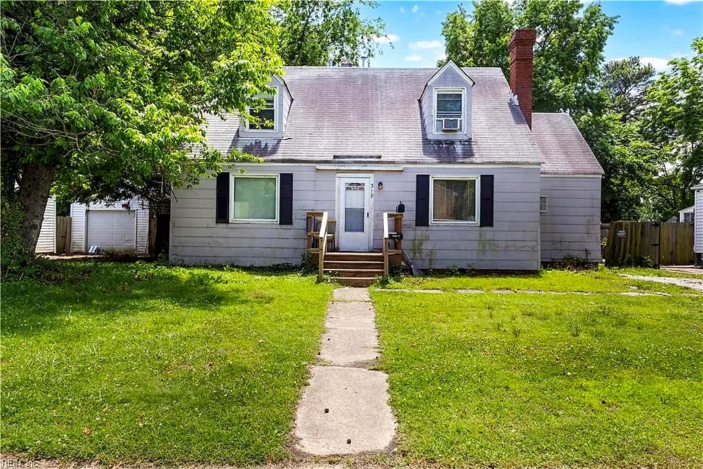 319 Ashlawn DR, NORFOLK VA 23505 - Main photo