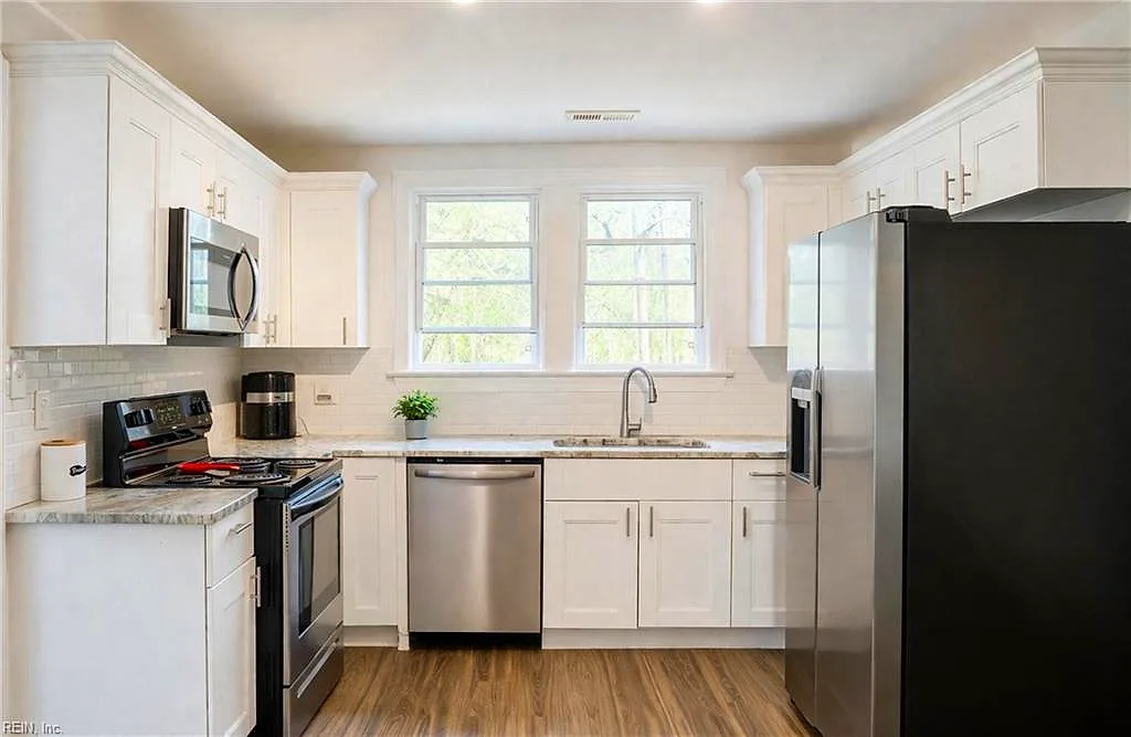 633 Fitchetts Wharf RD, MATHEWS VA 23109 - Photo 5