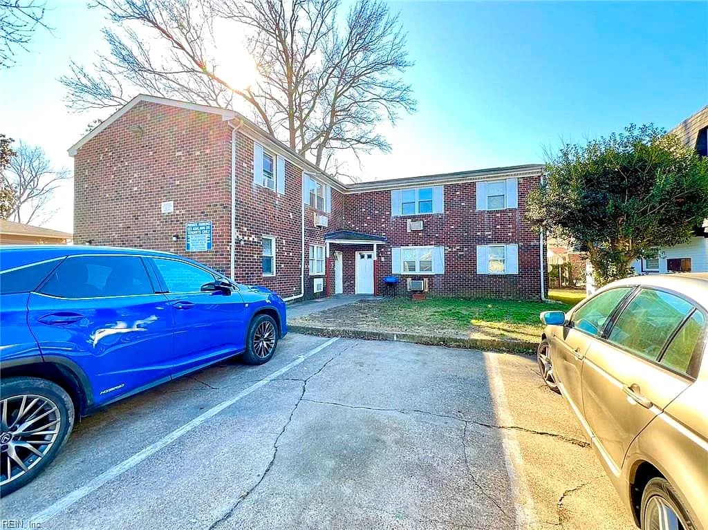 523 Ashlawn DR #1, NORFOLK VA 23505 - Main photo