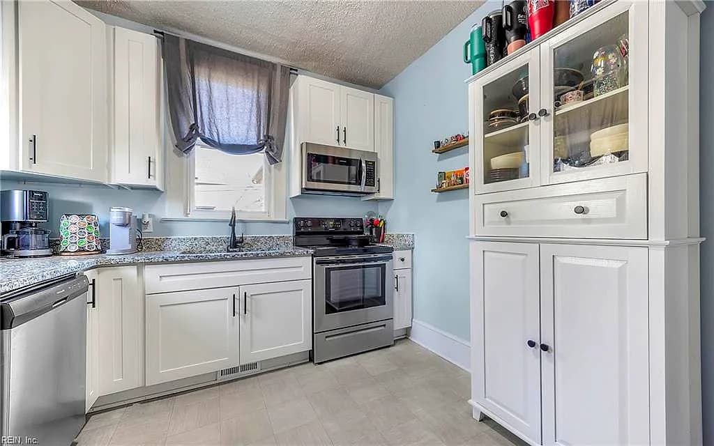 3215 Peronne AVE, NORFOLK VA 23509 thumb 10