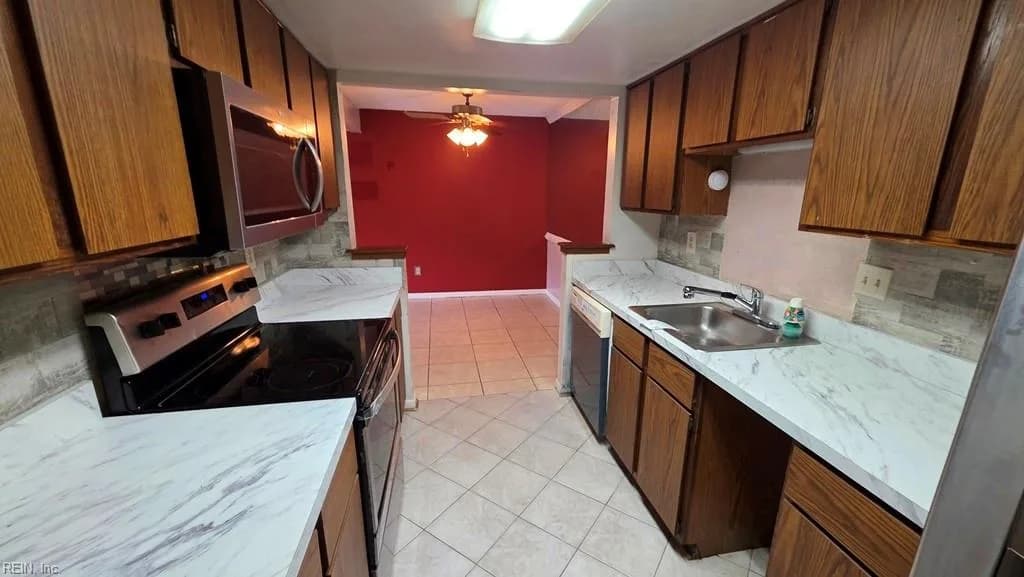 444 Abbotsleigh CT, VIRGINIABEACH VA 23452 thumb 6