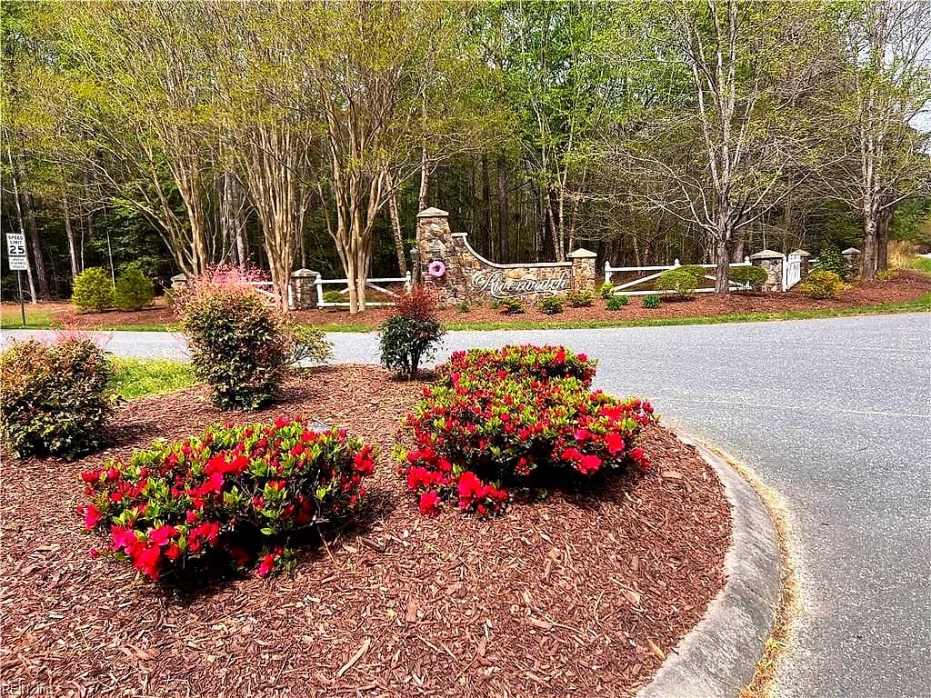 1.1+AC East West PW, GLOUCESTER VA 23061 - Photo 2