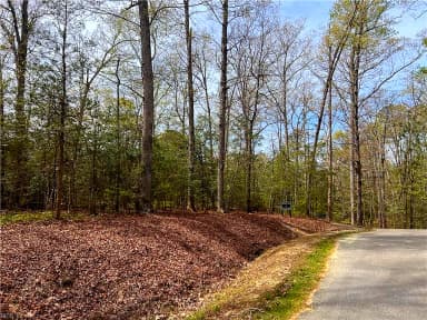 1.1+AC East West PW, GLOUCESTER VA 23061 thumb 3