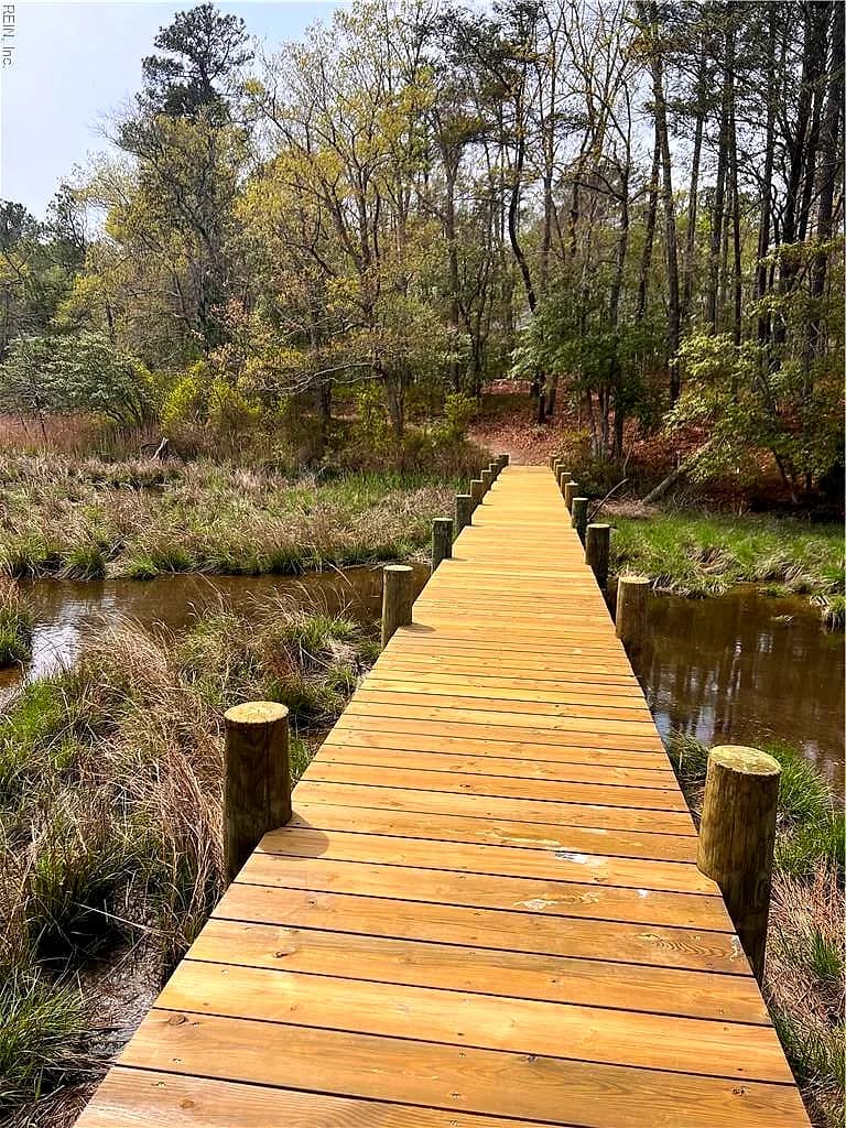 1.1+AC East West PW, GLOUCESTER VA 23061 thumb 8