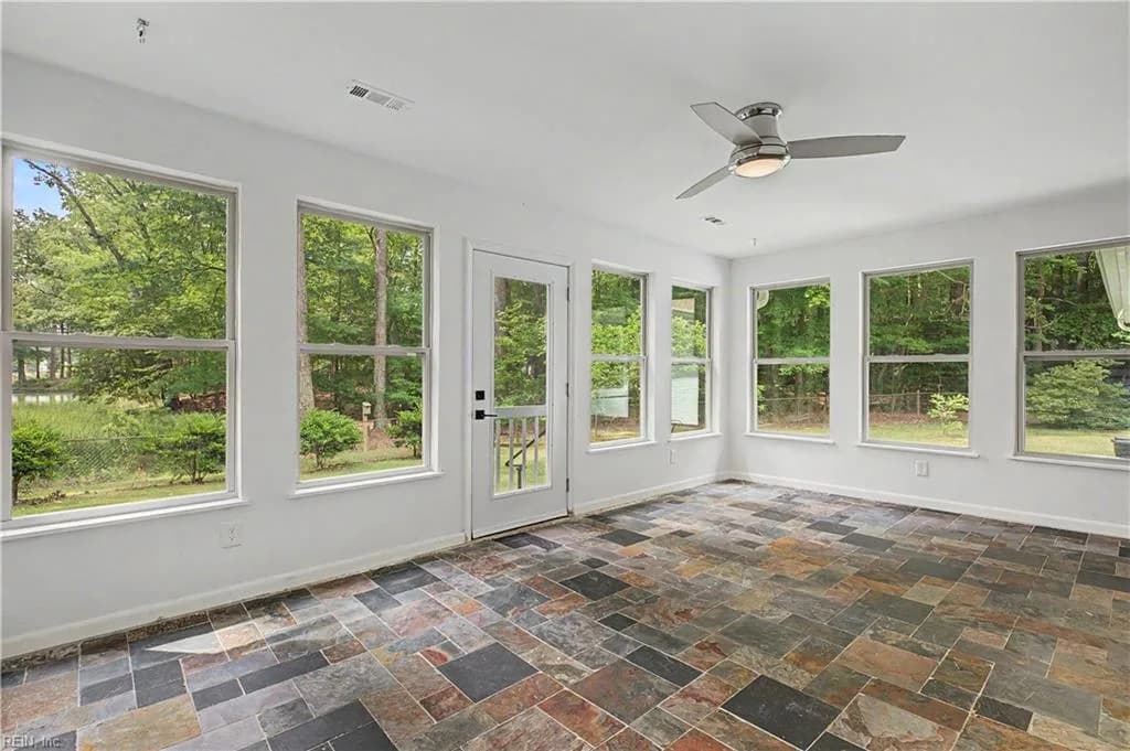 764 Lovers LN, MATHEWS VA 23109 thumb 11