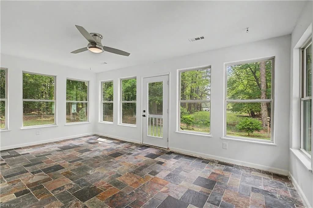 764 Lovers LN, MATHEWS VA 23109 thumb 10