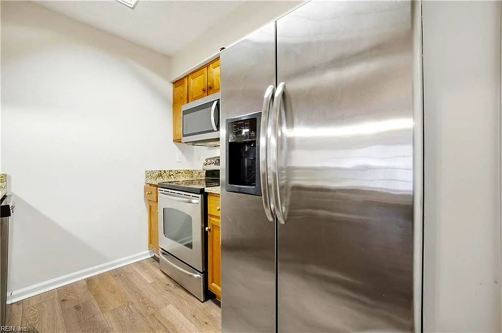 800 Brassie WAY, NEWPORTNEWS VA 23602 thumb 12