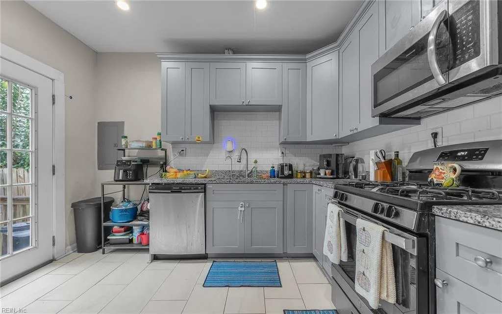 1308 Chesapeake AVE, CHESAPEAKE VA 23324 thumb 8