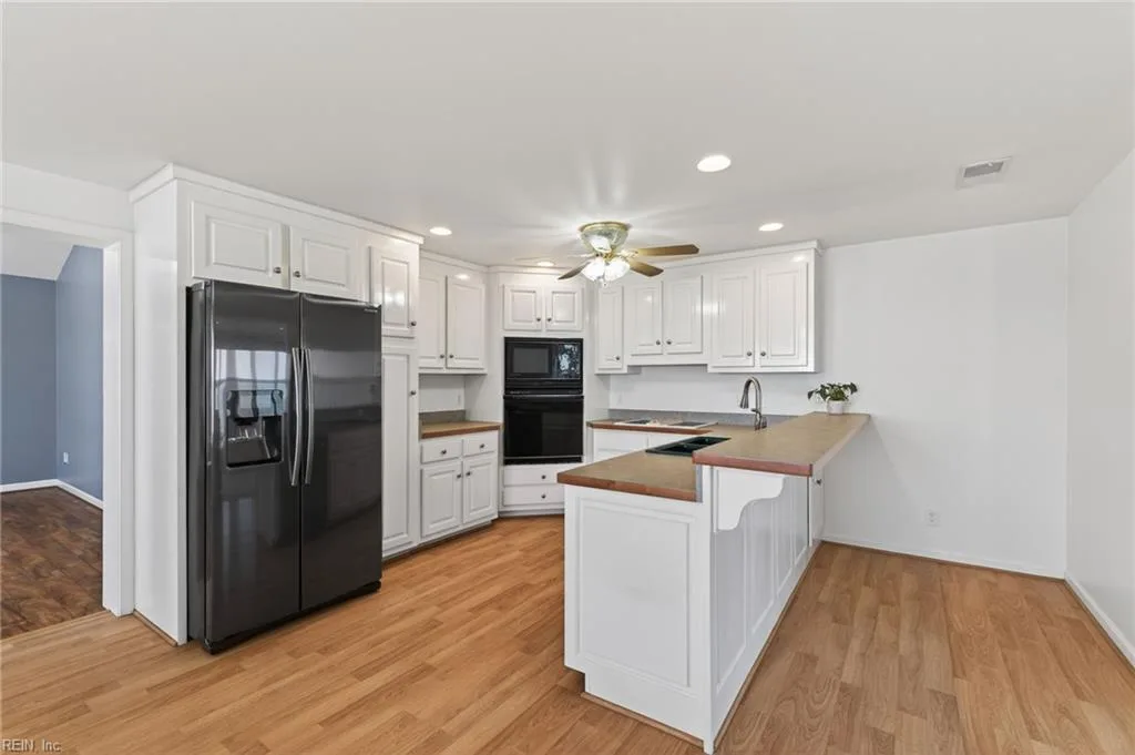 994 Fort Lowry LN, DUNNSVILLE VA 22454 thumb 10