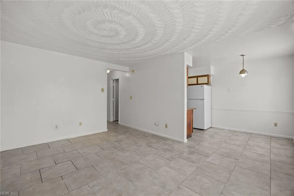 712 Roswell AVE, NORFOLK VA 23504 - Photo 3