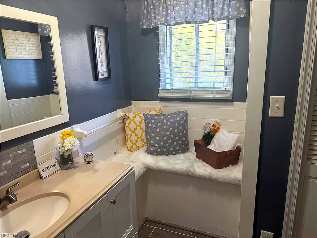 17063 Station LN, CAPECHARLES VA 23310 thumb 12
