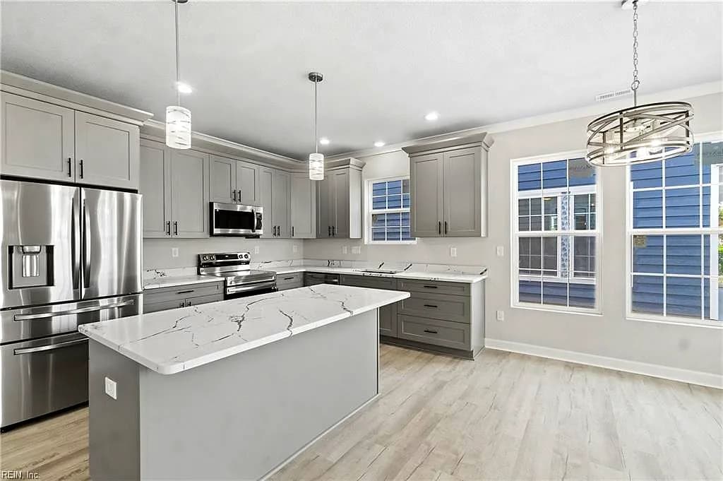 220 W 27th ST, NORFOLK VA 23517 thumb 11
