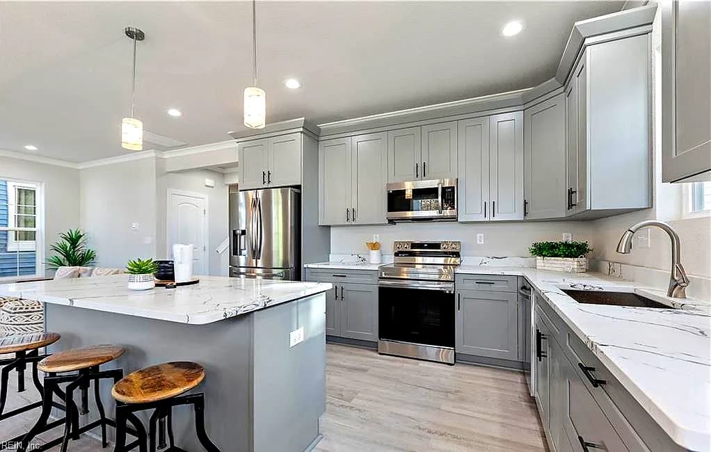 220 W 27th ST, NORFOLK VA 23517 thumb 7