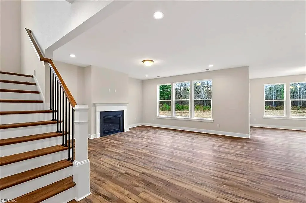 733 Beaver Dam RD, CHESAPEAKE VA 23322 thumb 7