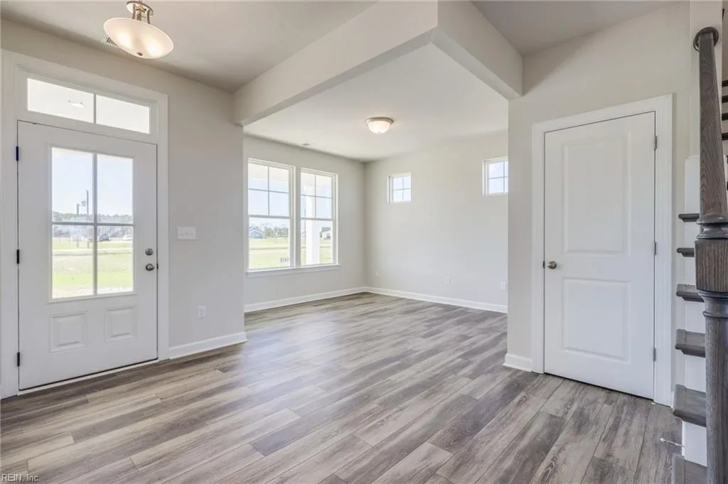 717 Beaver Dam RD, CHESAPEAKE VA 23322 thumb 6