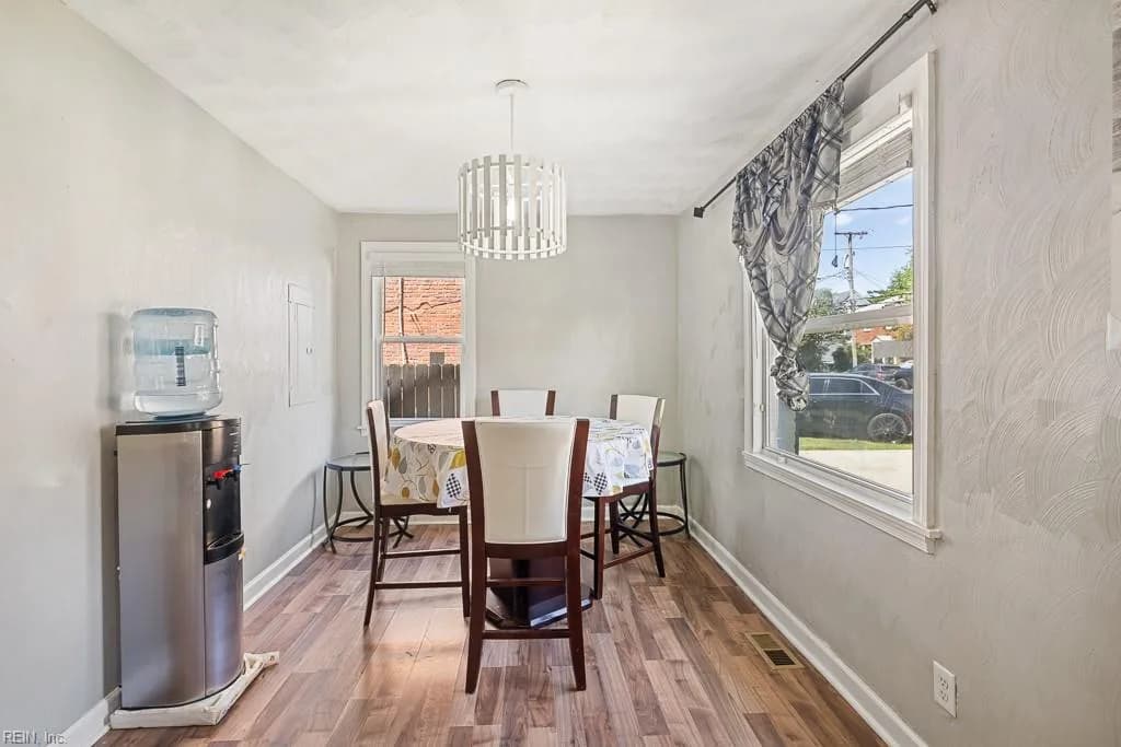127 Clyde ST, HAMPTON VA 23669 thumb 8