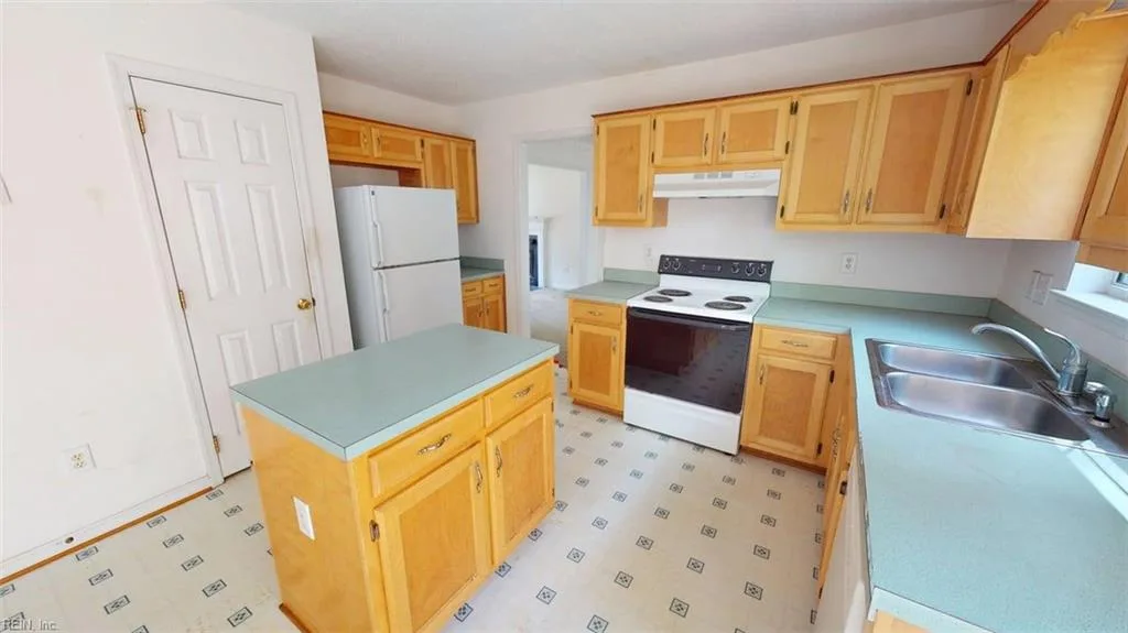 4216 Rosewood CT, WILLIAMSBURG VA 23188 thumb 12