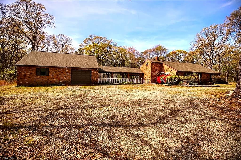 12614 Salem Church RD, GLOUCESTER VA 23061 - Main photo