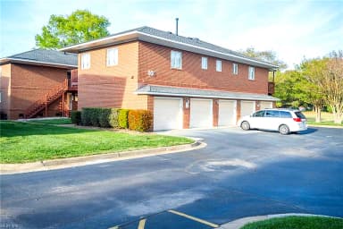 1250 Foursome LN, VIRGINIA BEACH VA 23455 thumb 3