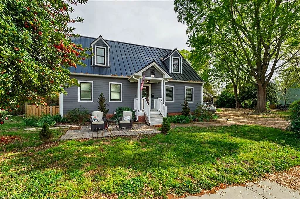 337 Grace ST, SMITHFIELD VA 23430 - Main photo