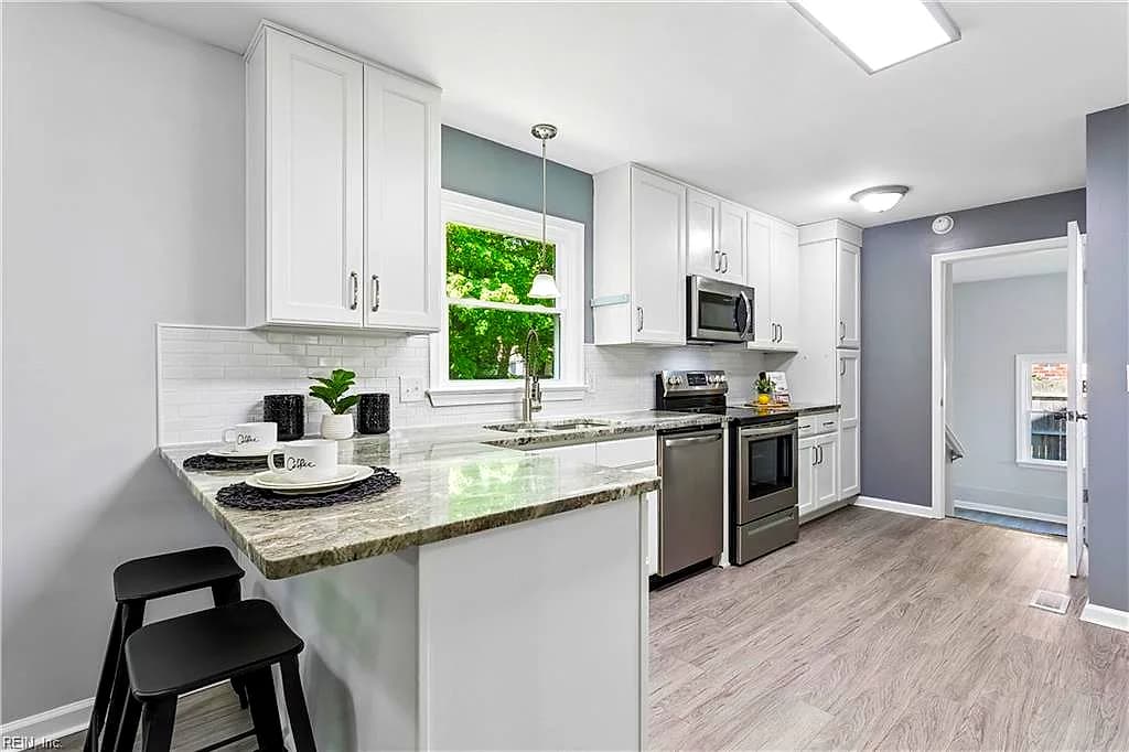 127 James Landing RD, NEWPORTNEWS VA 23606 thumb 12