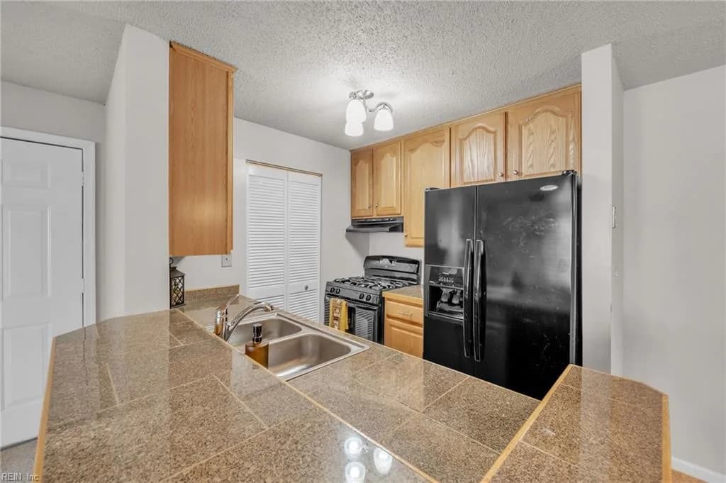 12628 Daybreak CIR, NEWPORTNEWS VA 23602 thumb 11