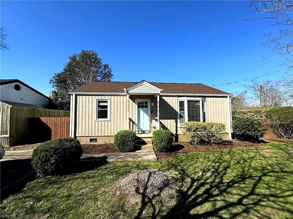 1933 Independence BLVD, VIRGINIA BEACH VA 23455 - Main photo