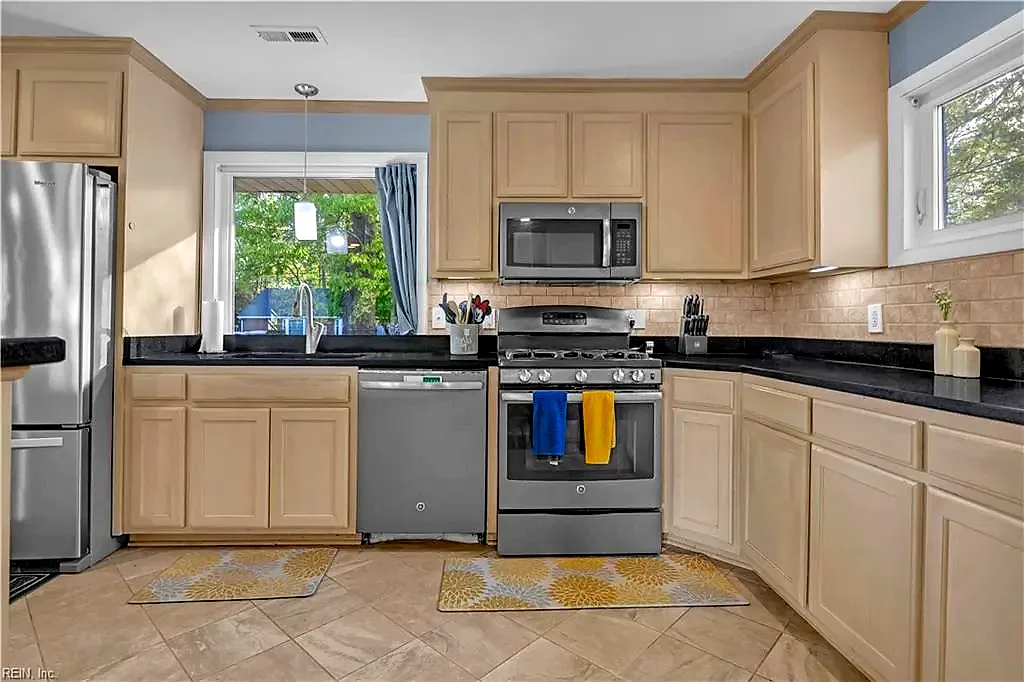 6 Downing PL, NEWPORTNEWS VA 23606 thumb 10