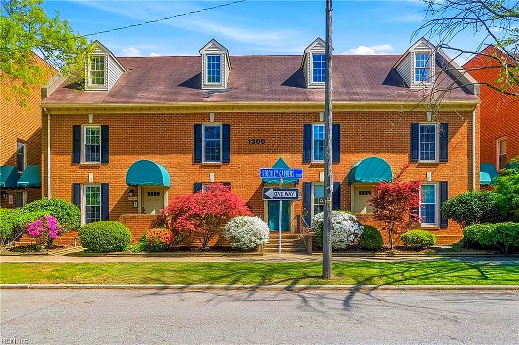1300 Stockley GDNS #205, NORFOLK VA 23517 - Main photo