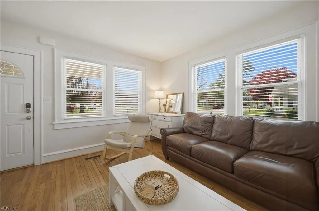 213 E Cummings AVE, HAMPTON VA 23663 thumb 8