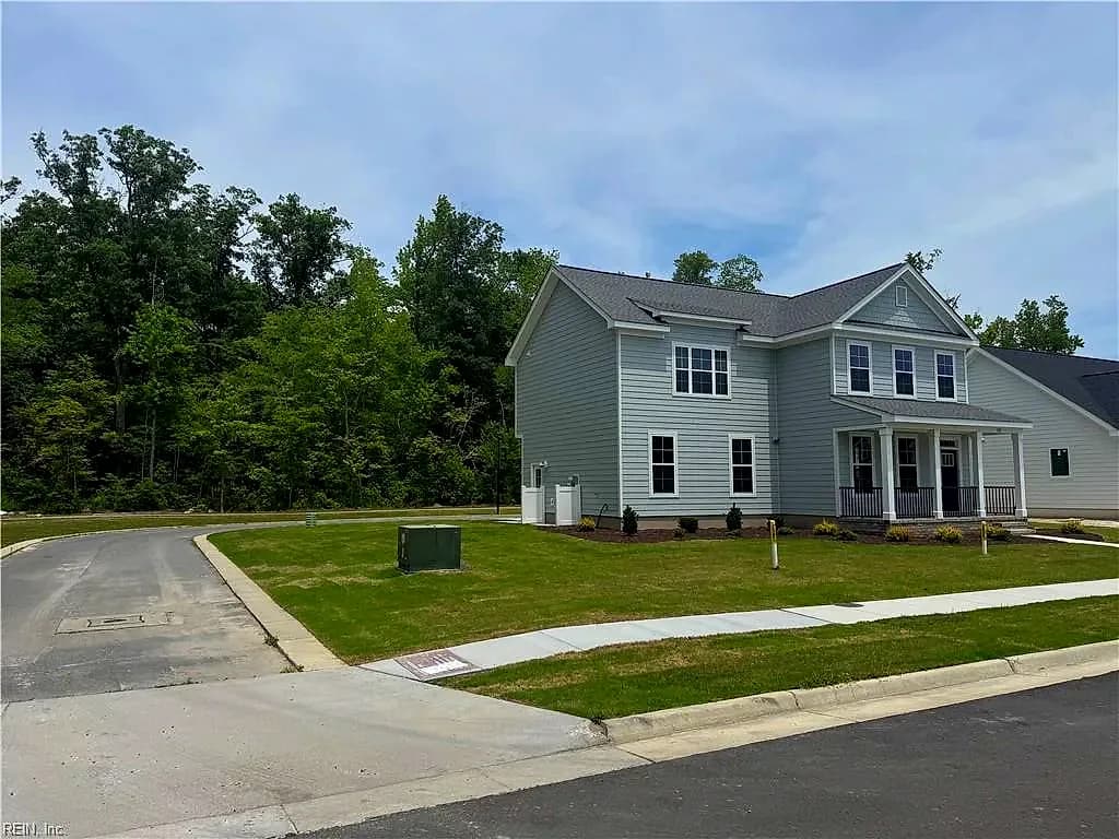 5112 ANNAPOLIS DR, CHESAPEAKE VA 23321 - Photo 3