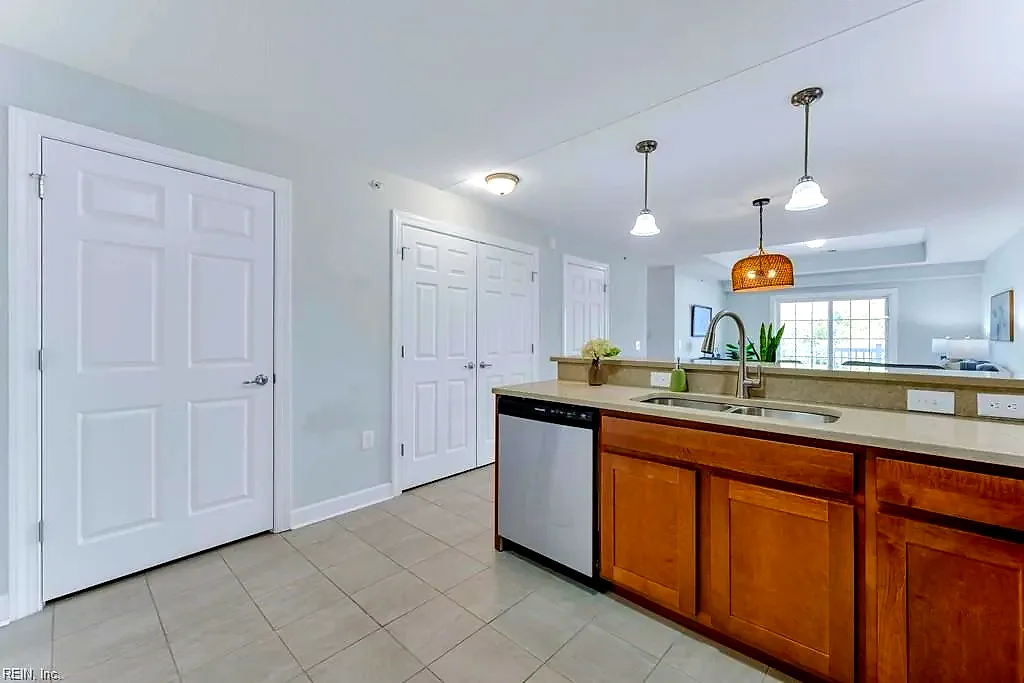 1016 Thoroughgood WAY #307, CHESAPEAKE VA 23324 thumb 8