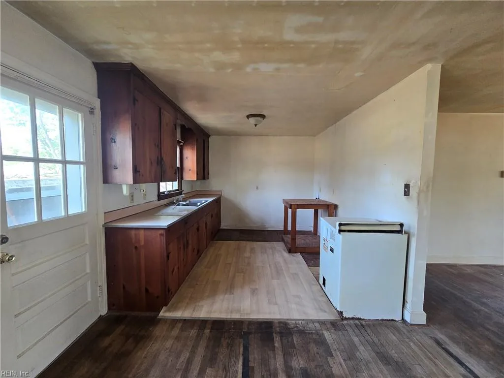 209 Malita ST, FRANKLIN VA 23851 thumb 9