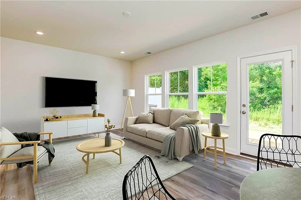 1004 Serene RD #101, SUFFOLK VA 23435 thumb 12