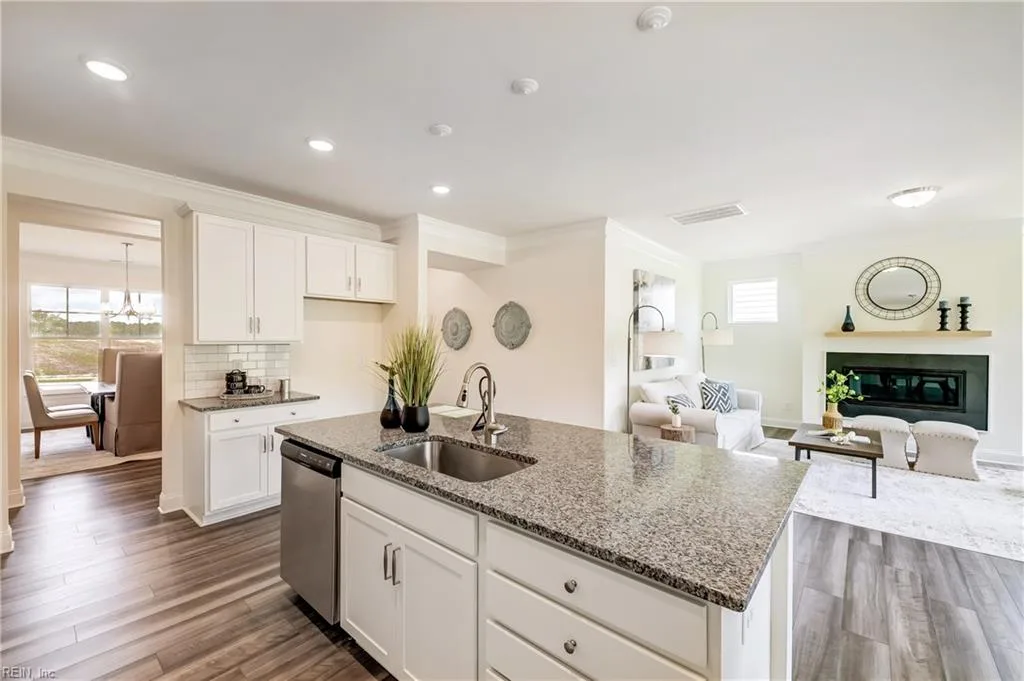 12348 Ava LN, WINDSOR VA 23487 thumb 9