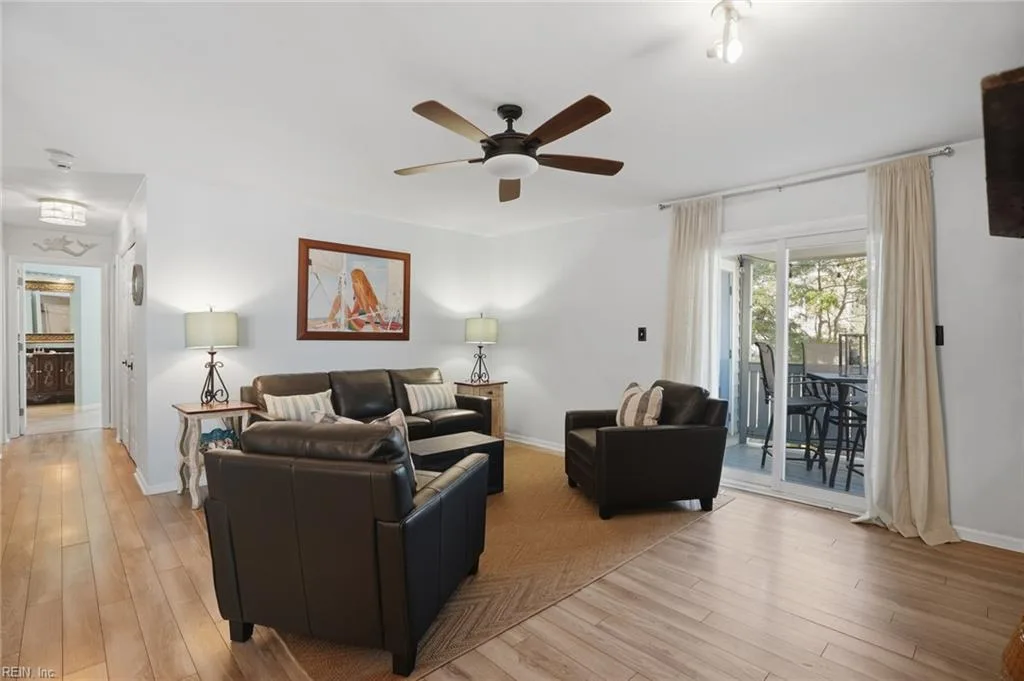 2408 Loran CT, VIRGINIABEACH VA 23451 thumb 12