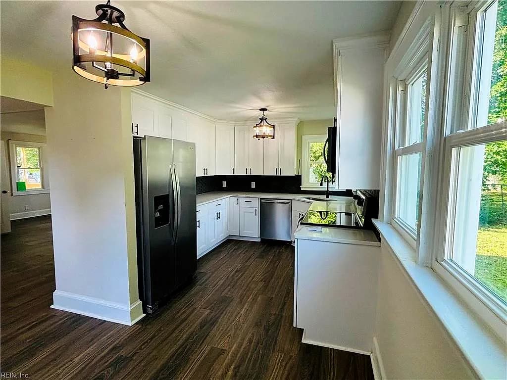 2331 Azalea AVE, PORTSMOUTH VA 23704 - Main photo