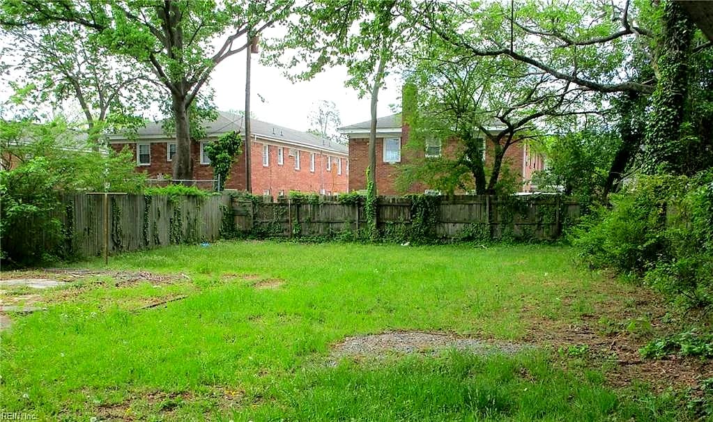 329 E Little Creek RD, NORFOLK VA 23505 - Photo 5