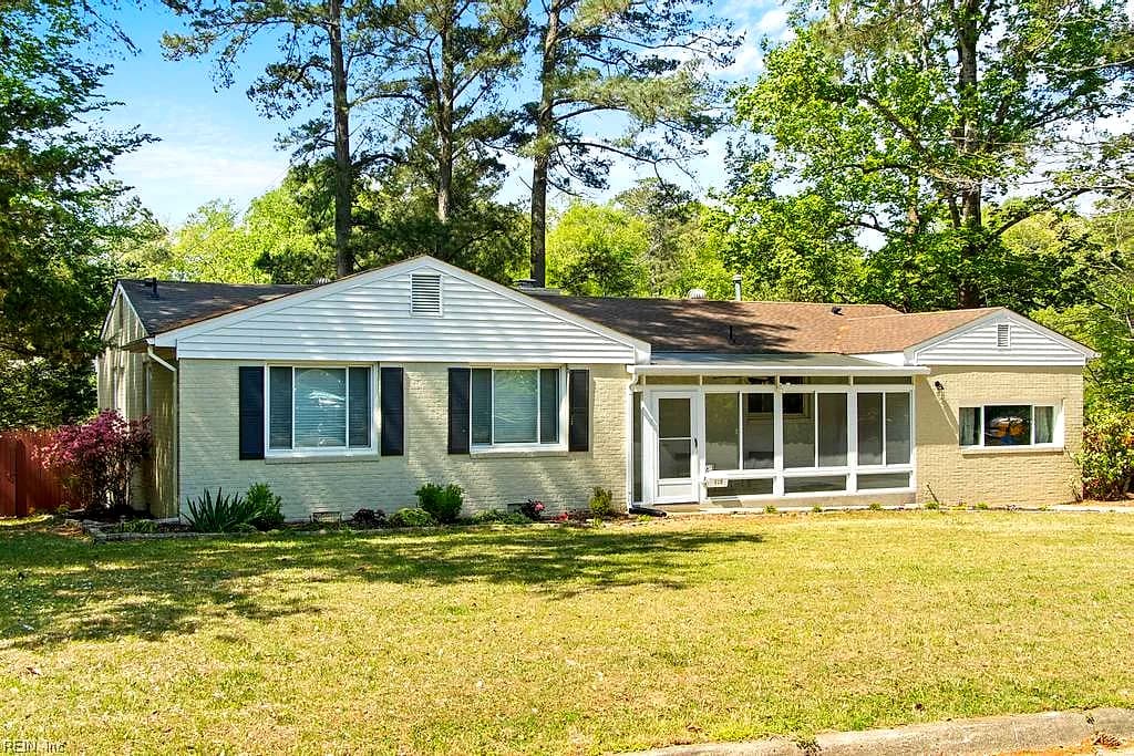 915 Catalina DR, NEWPORT NEWS VA 23608 - Photo 3