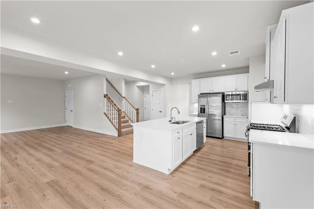 109 Oysterman's WAY, POQUOSON VA 23662 thumb 6