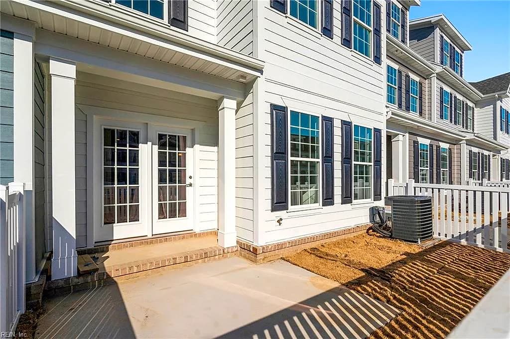 2019 Guava LN, CHESAPEAKE VA 23321 thumb 7