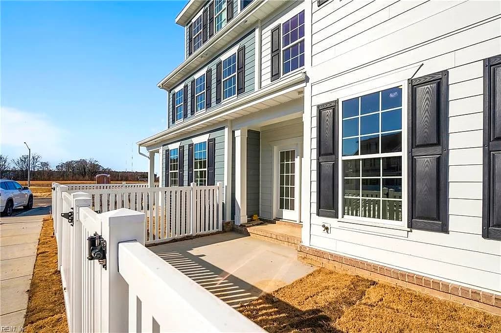 2019 Guava LN, CHESAPEAKE VA 23321 thumb 8