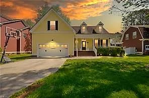 1969 Beechwood RD, CHESAPEAKE VA 23323 - Main photo