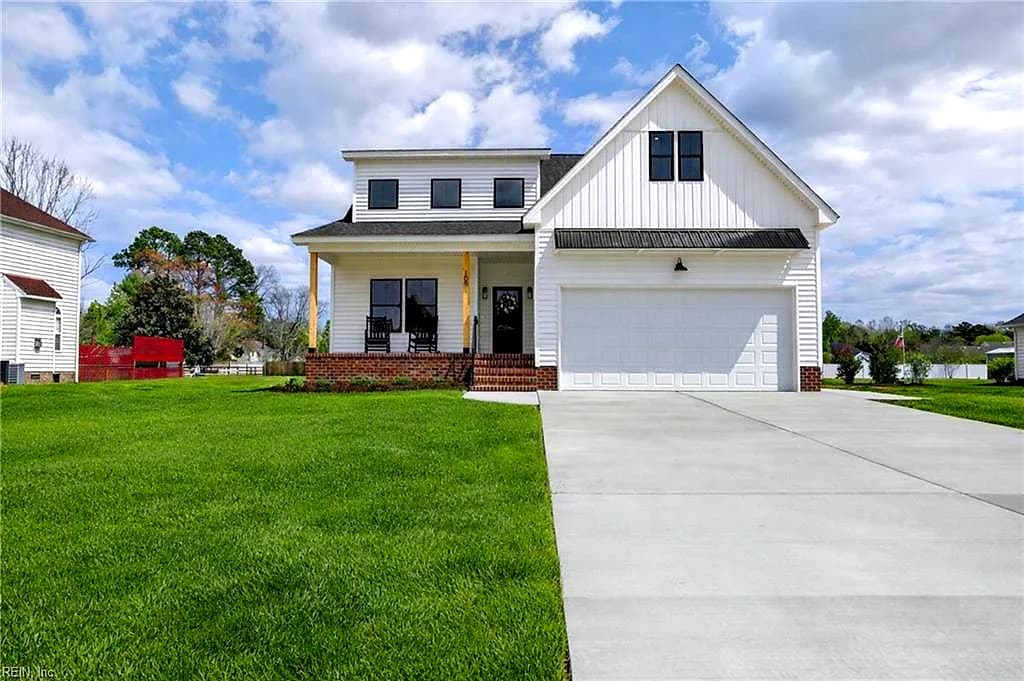 109 Queens LN, FRANKLIN VA 23851 - Main photo